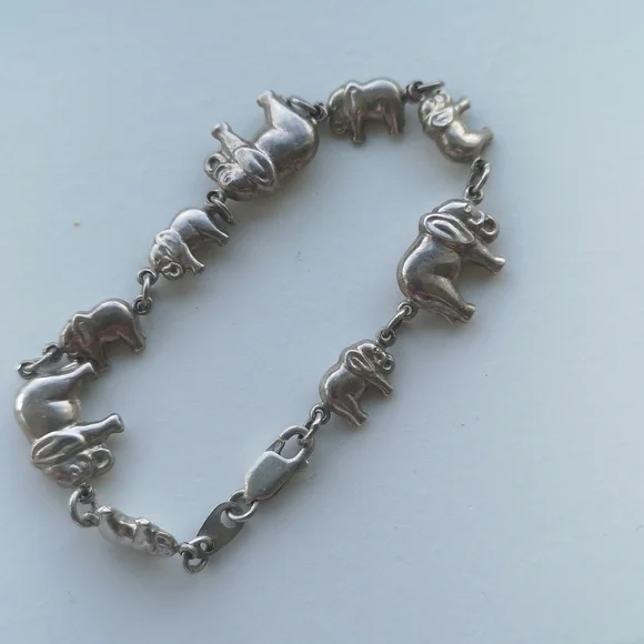 Sterling elephant bracelet - Picture 2 of 4